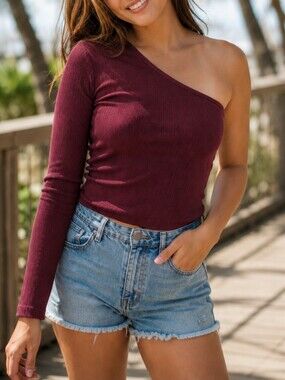 NWT C'est Moi Burgundy Ribbed One-Shoulder Long Sleeve Top | Stretch Knit | Chic